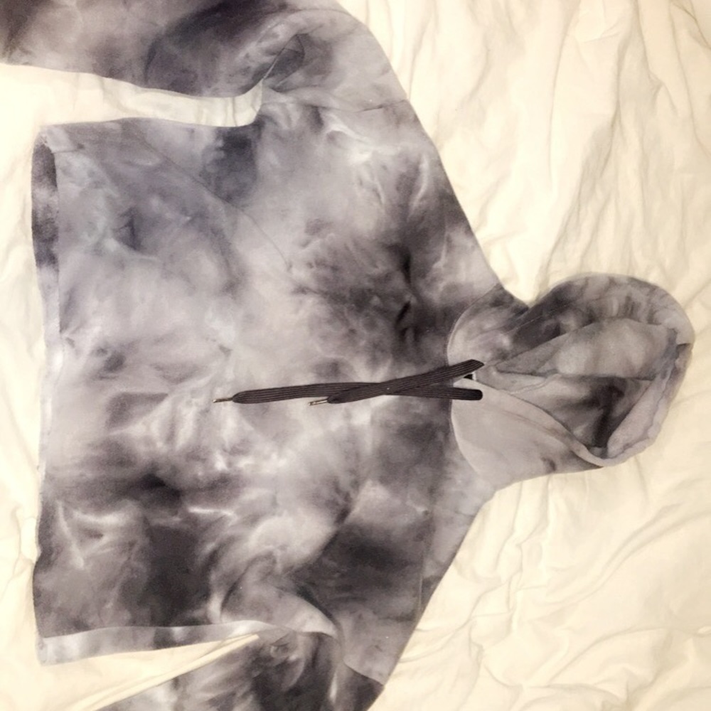 Cropped sweatshirt
